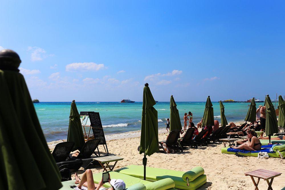 Hotel Colibri Beach Playa del Carmen Bagian luar foto